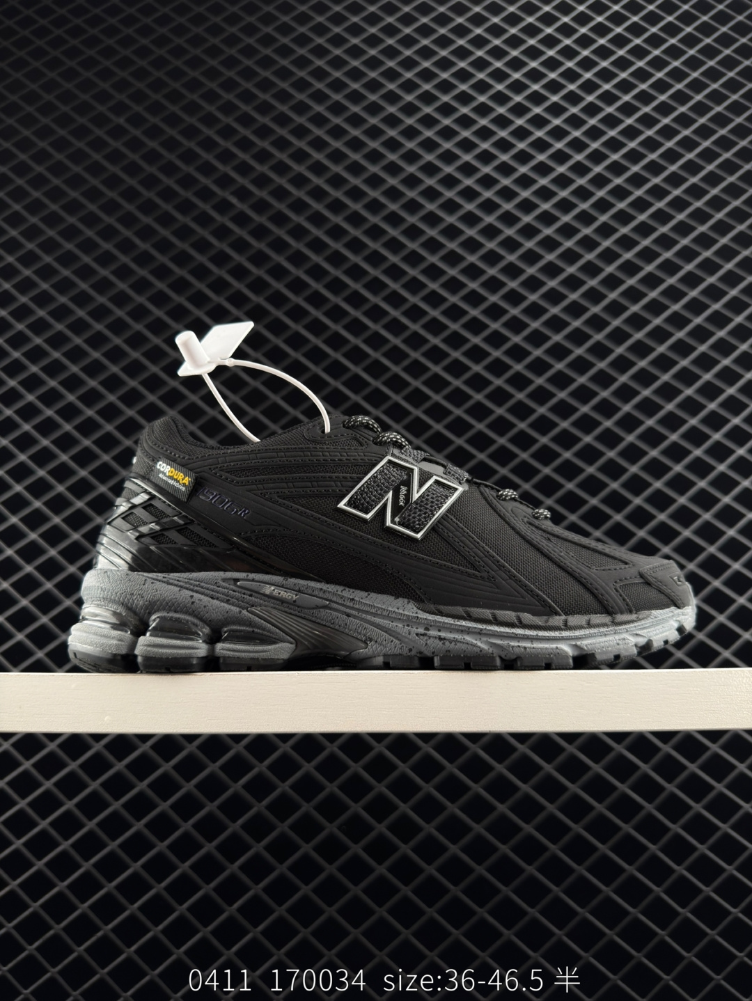 New Balance M1906
